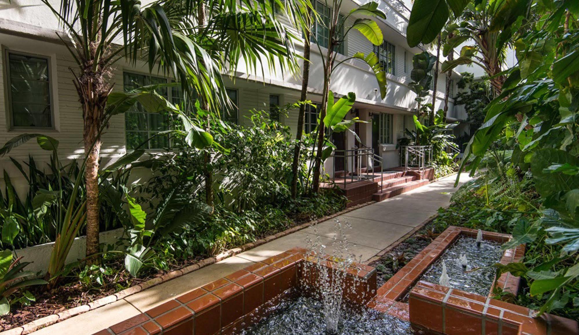 מיאמי ביץ' Essex House Hotel מראה חיצוני תמונה